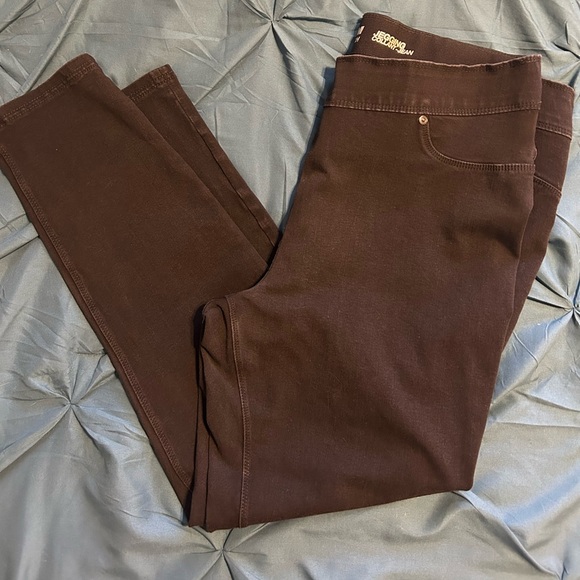 Nygard Luxe Denim Jegging Jeans Size S (6-8)